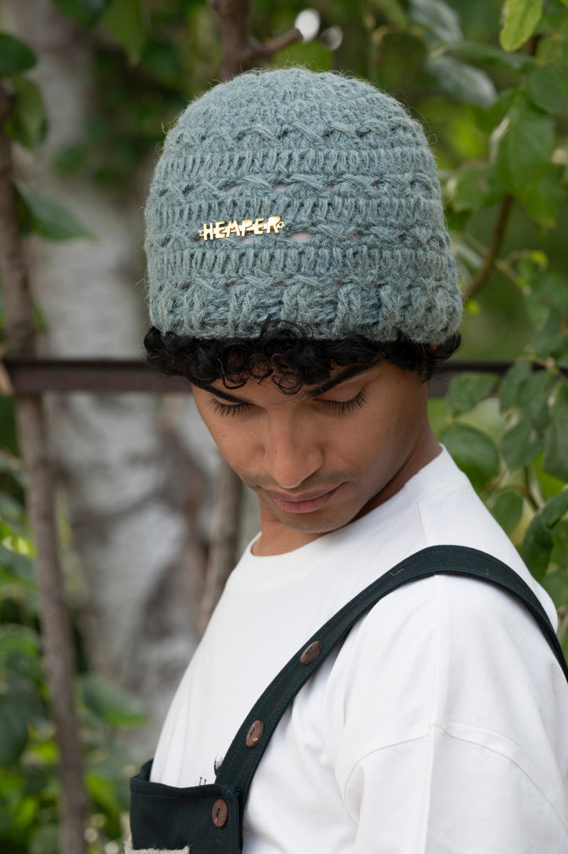 Gorro de Lana Verde Tejido a Mano